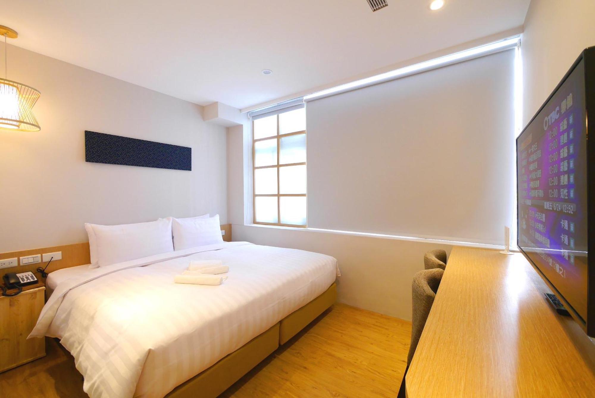 Shin Sei Bashi Hotel Taichung Room photo
